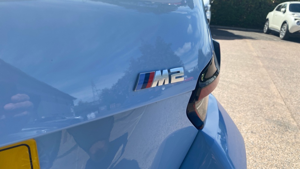 BMW M2 2dr Petrol Coupe - Image 44