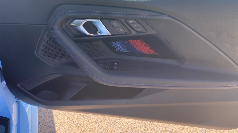 BMW M2 2dr Petrol Coupe - Image 45