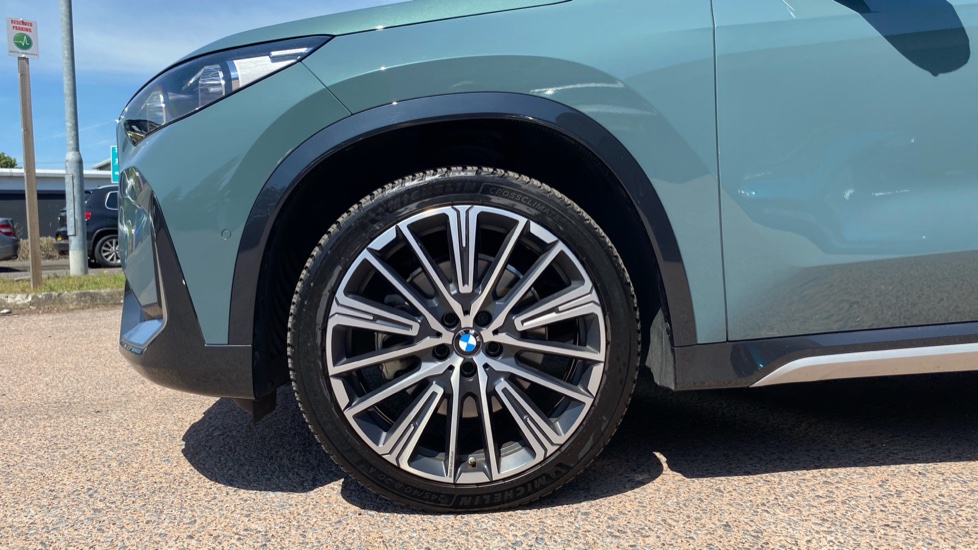 BMW X1 xDrive 23d MHT xLine 5dr Step Auto Diesel Estate - Image 14