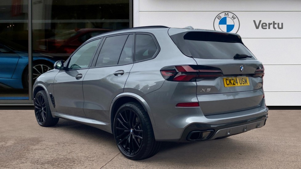 BMW X5 xDrive30d MHT M Sport 5dr Auto Diesel Estate - Image 2