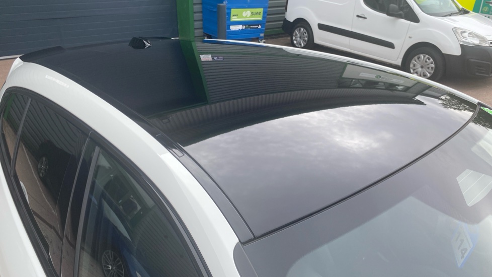 BMW 1 Series M135 xDrive 5dr Step Auto Petrol Hatchback - Image 21