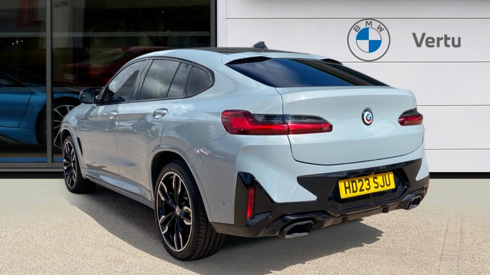 BMW X4 xDrive M40i MHT 5dr Auto Petrol Estate - Image 2