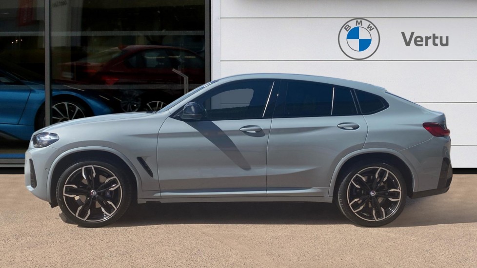 BMW X4 xDrive M40i MHT 5dr Auto Petrol Estate - Image 3