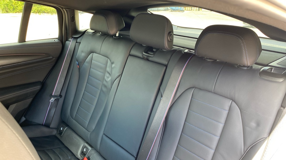 BMW X4 xDrive M40i MHT 5dr Auto Petrol Estate - Image 12
