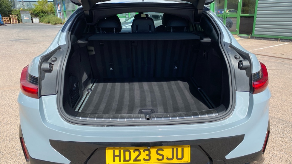 BMW X4 xDrive M40i MHT 5dr Auto Petrol Estate - Image 13
