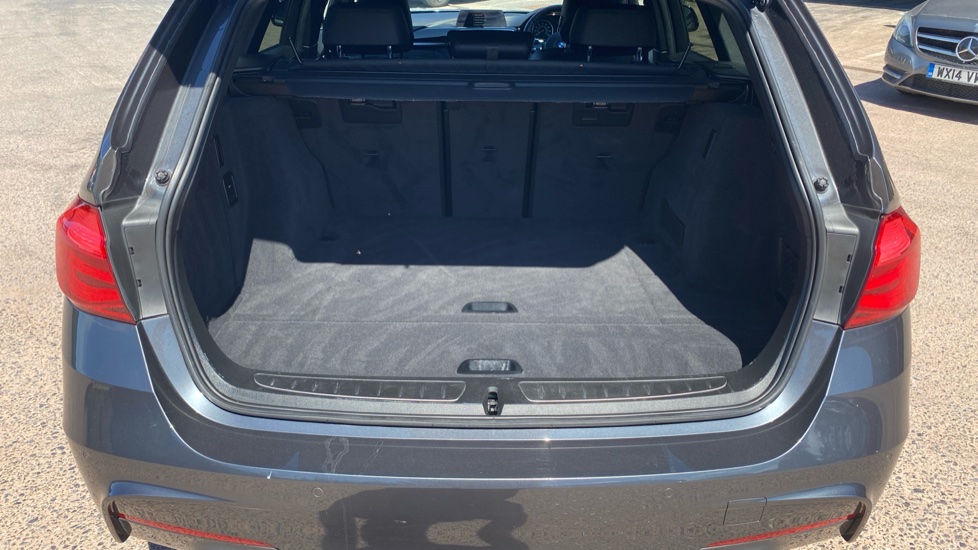 BMW 3 Series 320d M Sport 5dr Diesel Estate - Image 13