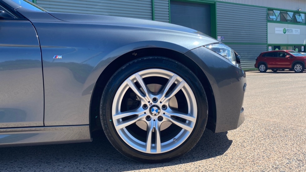 BMW 3 Series 320d M Sport 5dr Diesel Estate - Image 14