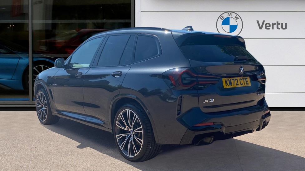 BMW X3 xDrive 30e M Sport 5dr Auto Estate - Image 2