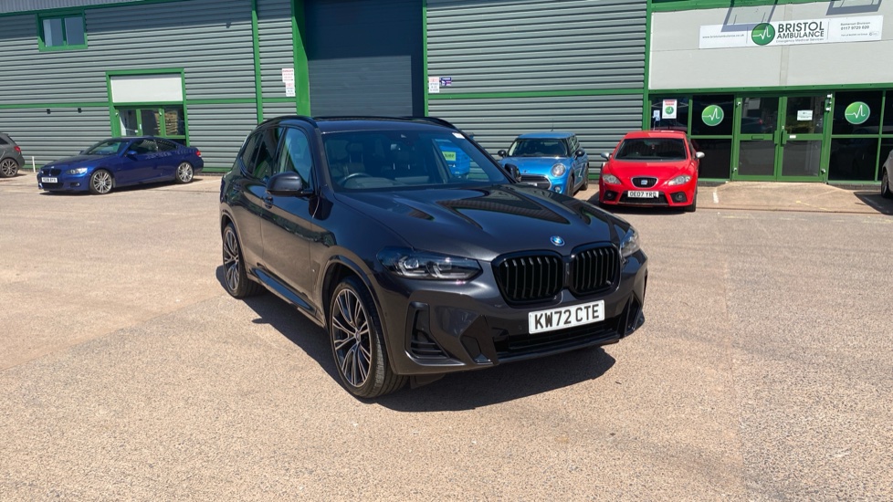 BMW X3 xDrive 30e M Sport 5dr Auto Estate - Image 24