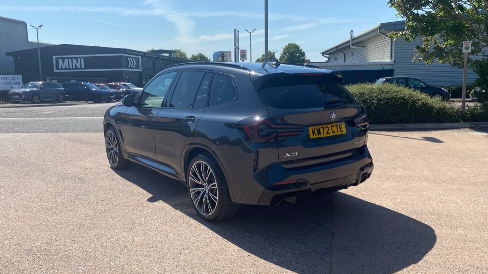 BMW X3 xDrive 30e M Sport 5dr Auto Estate - Image 26