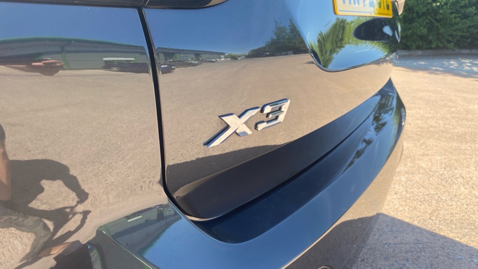 BMW X3 xDrive 30e M Sport 5dr Auto Estate - Image 35