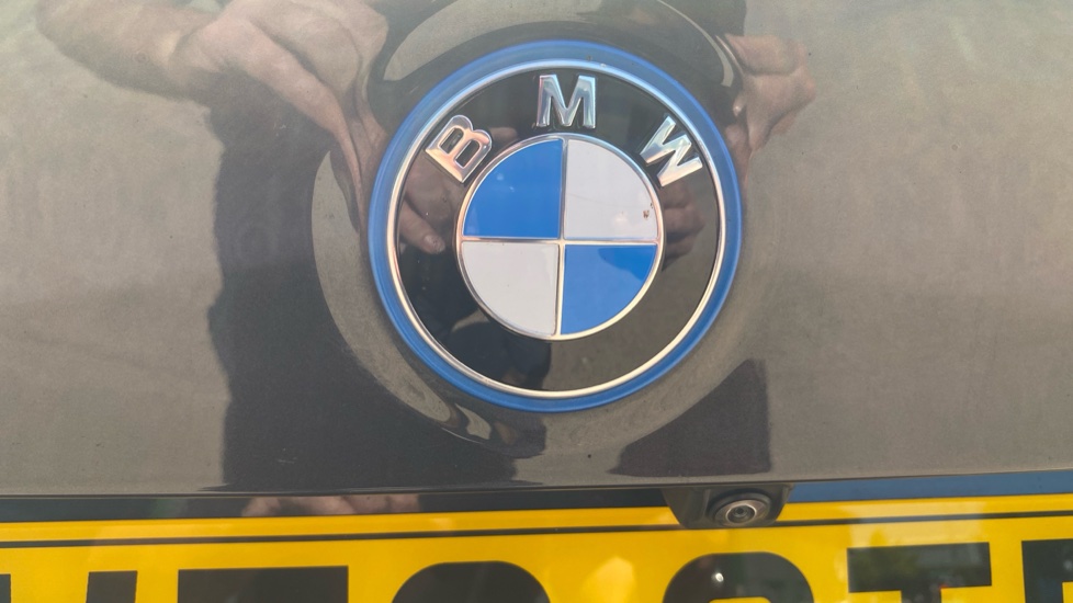 BMW X3 xDrive 30e M Sport 5dr Auto Estate - Image 38
