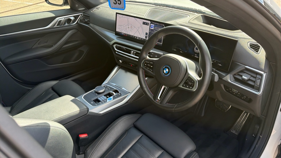 BMW i4 400kW M50 83.9kWh 5dr Auto Electric Hatchback - Image 6