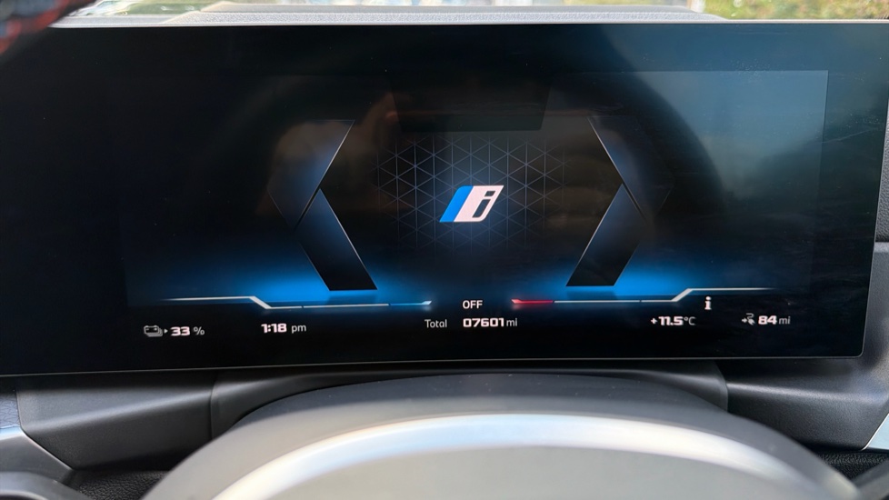 BMW i4 400kW M50 83.9kWh 5dr Auto Electric Hatchback - Image 9