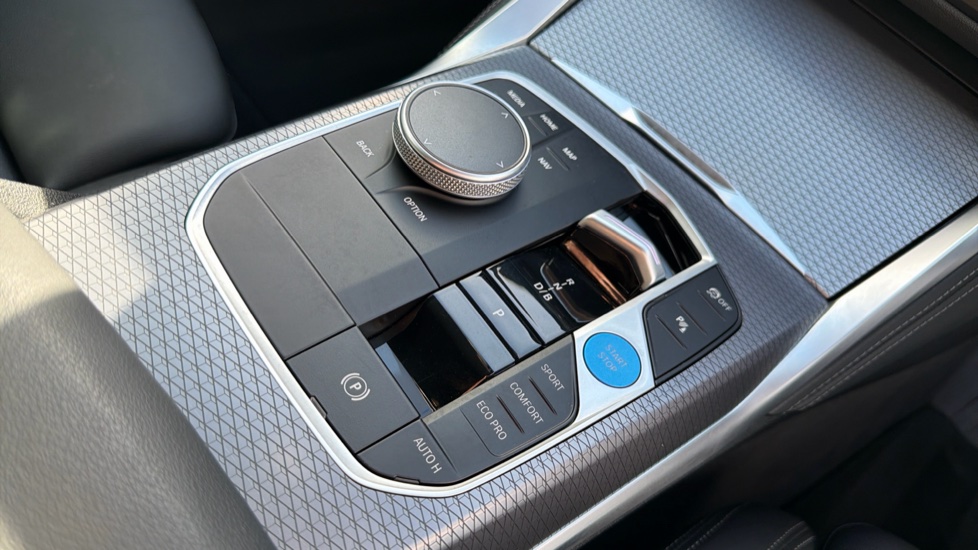 BMW i4 400kW M50 83.9kWh 5dr Auto Electric Hatchback - Image 19