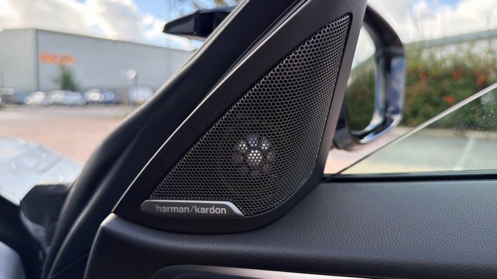 BMW i4 400kW M50 83.9kWh 5dr Auto Electric Hatchback - Image 20
