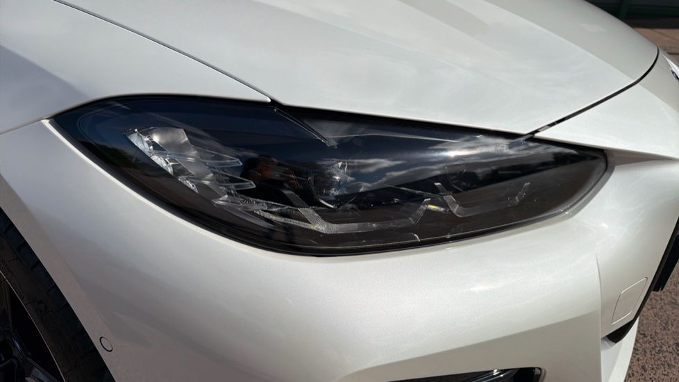 BMW i4 400kW M50 83.9kWh 5dr Auto Electric Hatchback - Image 23