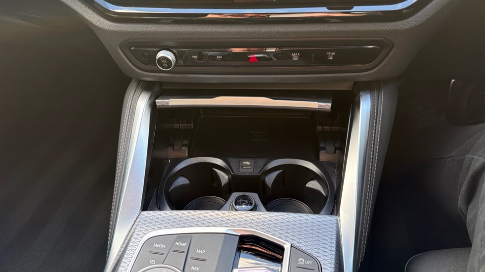 BMW i4 400kW M50 83.9kWh 5dr Auto Electric Hatchback - Image 55