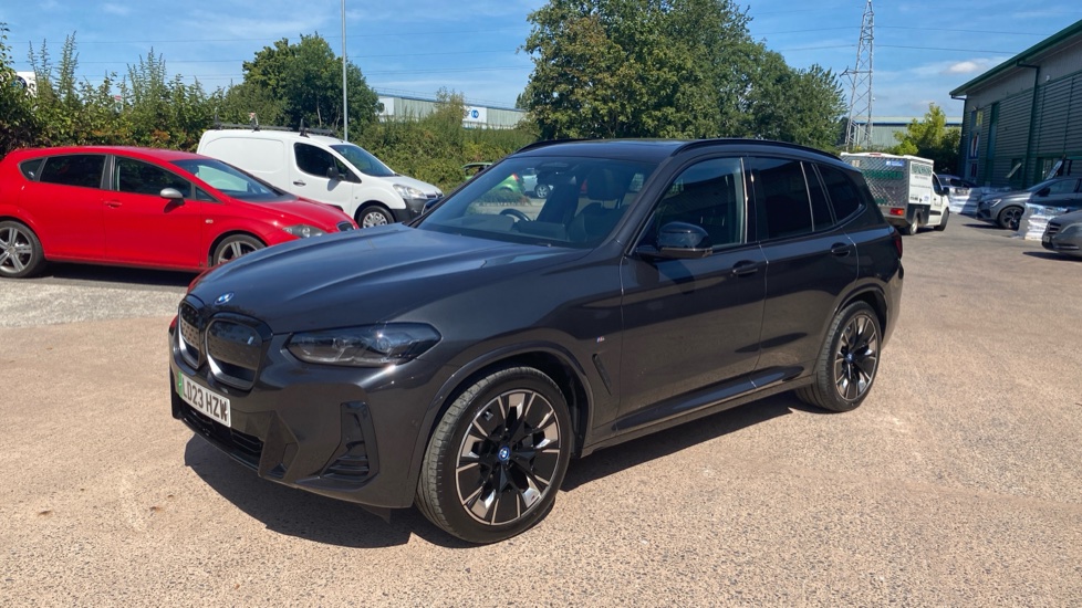 BMW iX3 210kW M Sport Pro 80kWh 5dr Auto Electric Estate - Image 25