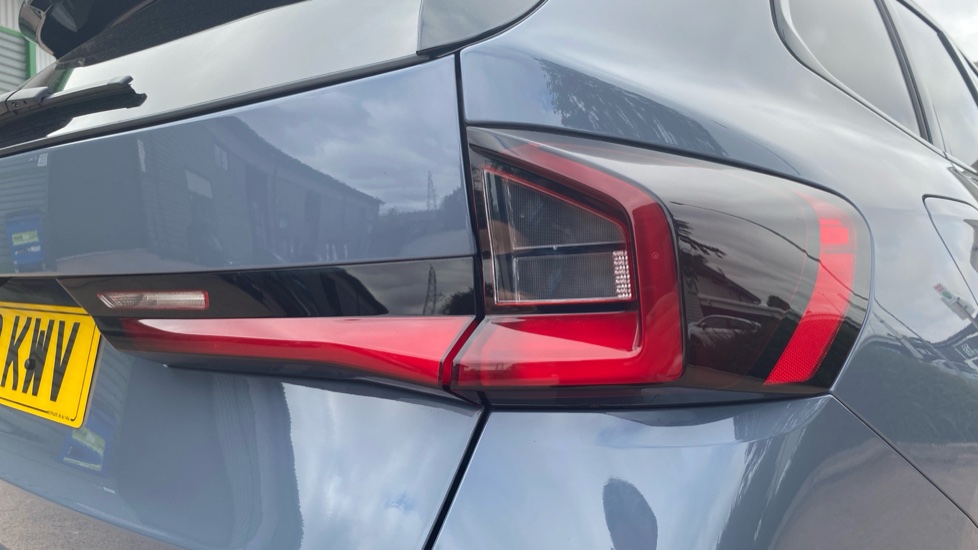 BMW X1 xDrive 30e M Sport 5dr Step Auto Estate - Image 22