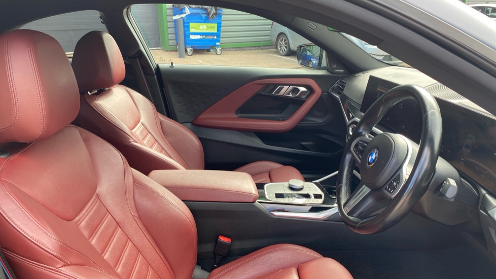 BMW 2 Series 220i M Sport 2dr Step Auto Petrol Coupe - Image 11