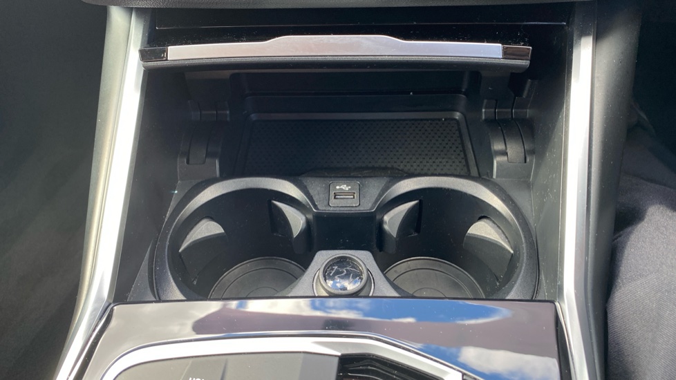 BMW 2 Series 220i M Sport 2dr Step Auto Petrol Coupe - Image 57