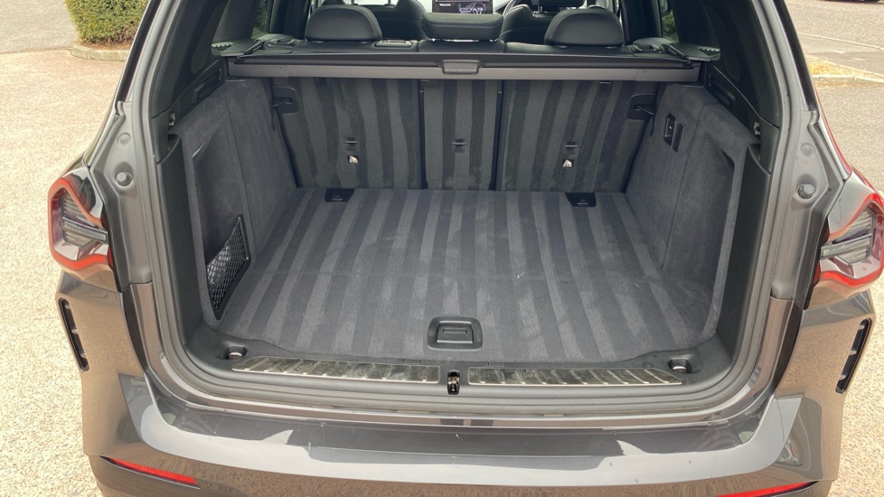 BMW iX3 210kW M Sport Pro 80kWh 5dr Auto Electric Estate - Image 13