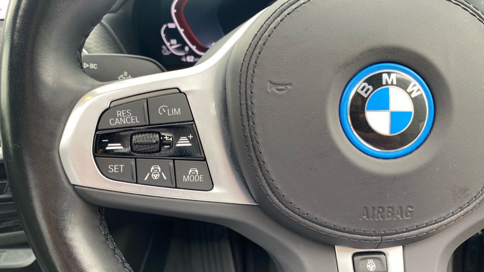 BMW iX3 210kW M Sport Pro 80kWh 5dr Auto Electric Estate - Image 17