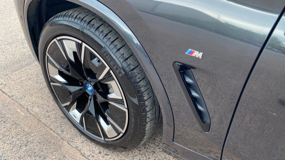 BMW iX3 210kW M Sport Pro 80kWh 5dr Auto Electric Estate - Image 34