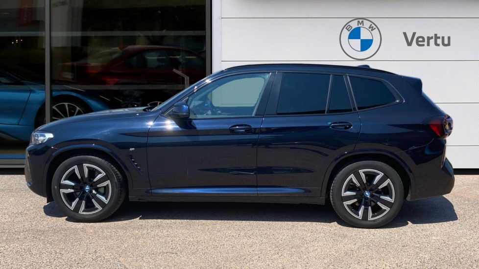 BMW iX3 210kW M Sport 80kWh 5dr Auto Electric Estate - Image 3