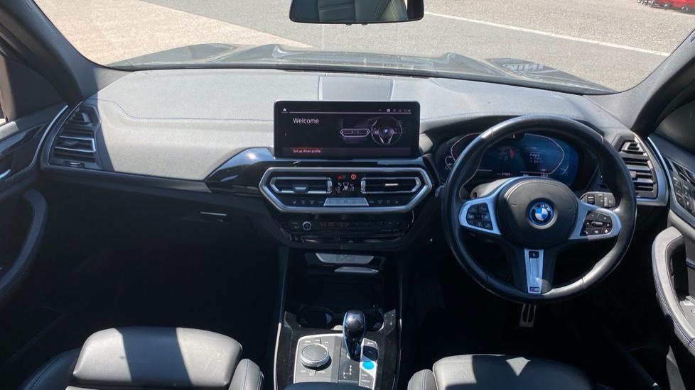 BMW iX3 210kW M Sport 80kWh 5dr Auto Electric Estate - Image 4