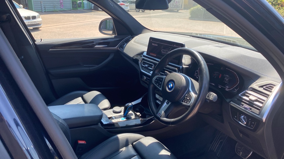 BMW iX3 210kW M Sport 80kWh 5dr Auto Electric Estate - Image 6