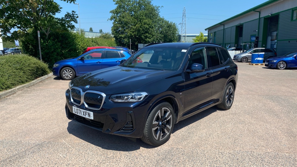 BMW iX3 210kW M Sport 80kWh 5dr Auto Electric Estate - Image 25