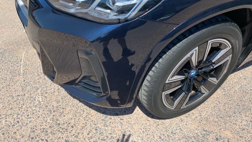 BMW iX3 210kW M Sport 80kWh 5dr Auto Electric Estate - Image 31