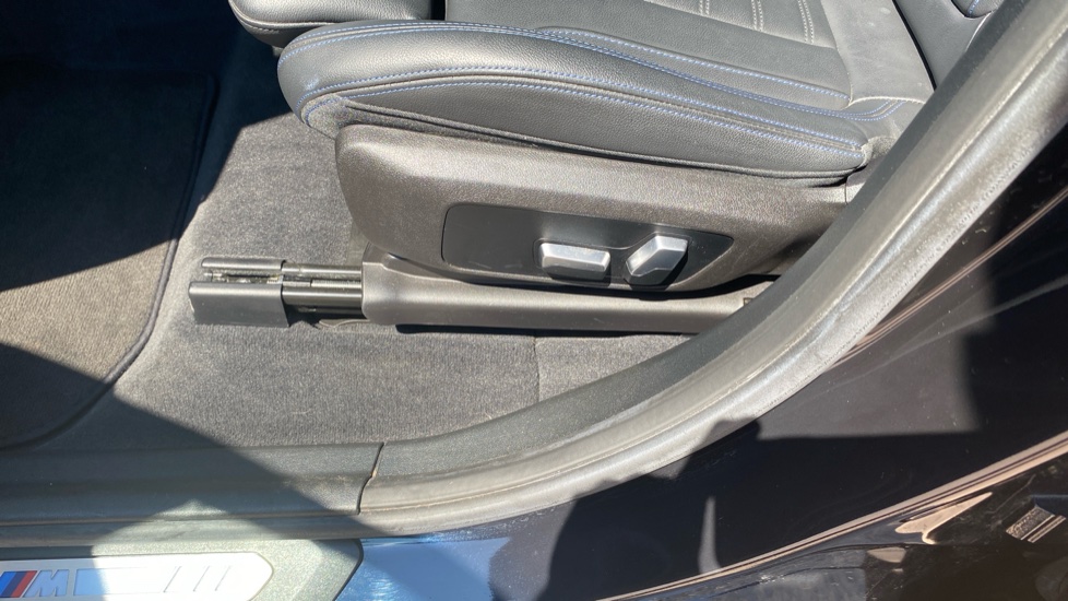BMW iX3 210kW M Sport 80kWh 5dr Auto Electric Estate - Image 32
