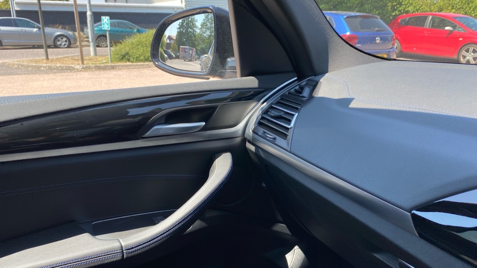 BMW iX3 210kW M Sport 80kWh 5dr Auto Electric Estate - Image 50