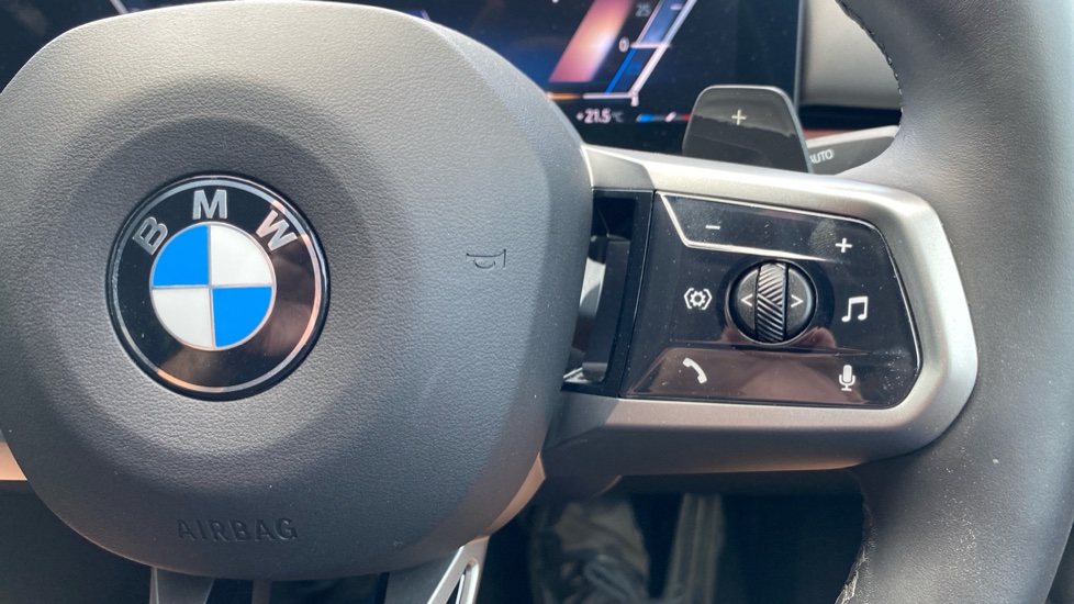 BMW 5 Series 520i M Sport Pro 4dr Auto [Tech Plus/Comfort Plus] Petrol Saloon - Image 18