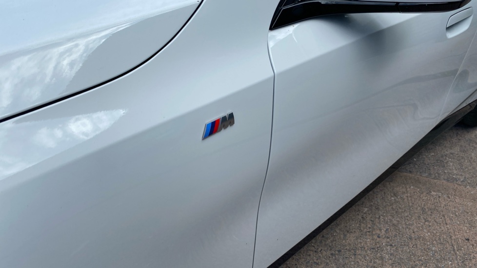 BMW 5 Series 520i M Sport Pro 4dr Auto [Tech Plus/Comfort Plus] Petrol Saloon - Image 30