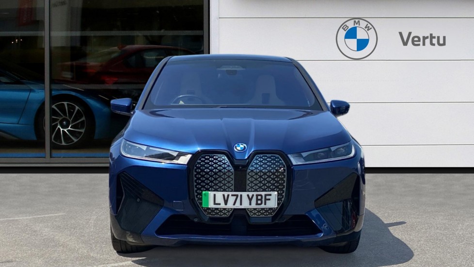 BMW iX 240kW xDrive40 M Sport 76.6kWh 5dr Auto Electric Estate - Image 16
