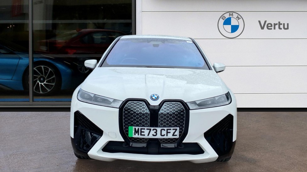 BMW iX 240kW xDrive40 M Sport 76.6kWh 5dr Auto Electric Estate - Image 16