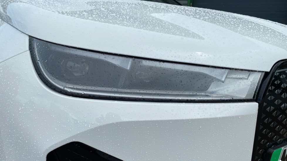 BMW iX 240kW xDrive40 M Sport 76.6kWh 5dr Auto Electric Estate - Image 23