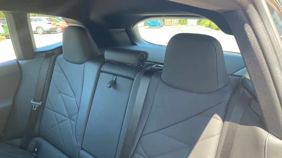 BMW iX 240kW xDrive40 M Sport 76.6kWh 5dr Auto Electric Estate - Image 12