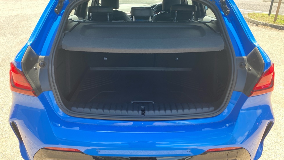 BMW 1 Series 118d M Sport 5dr Diesel Hatchback - Image 13