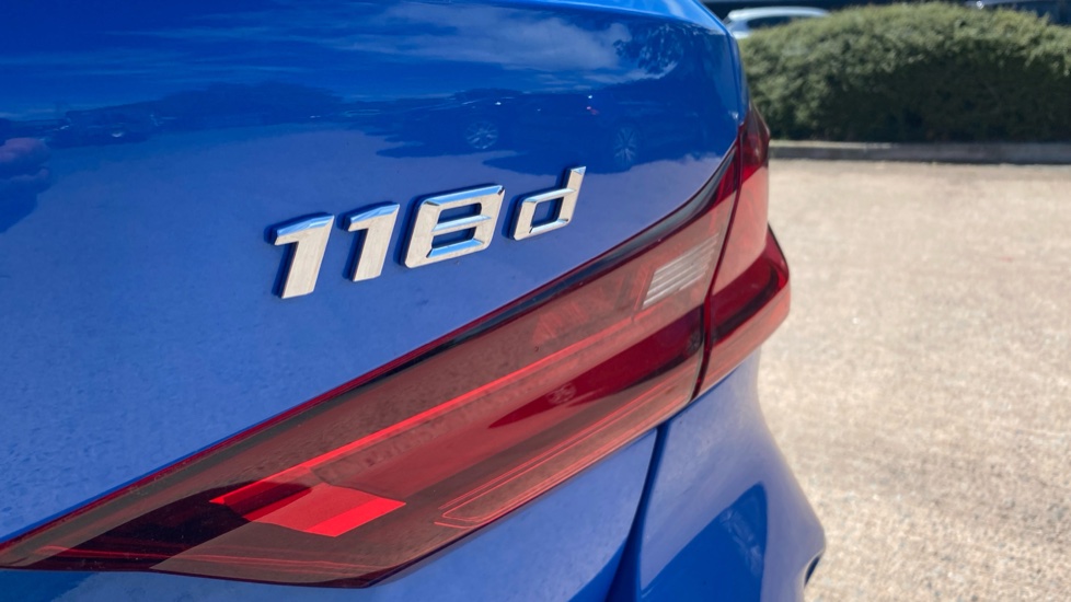 BMW 1 Series 118d M Sport 5dr Diesel Hatchback - Image 33