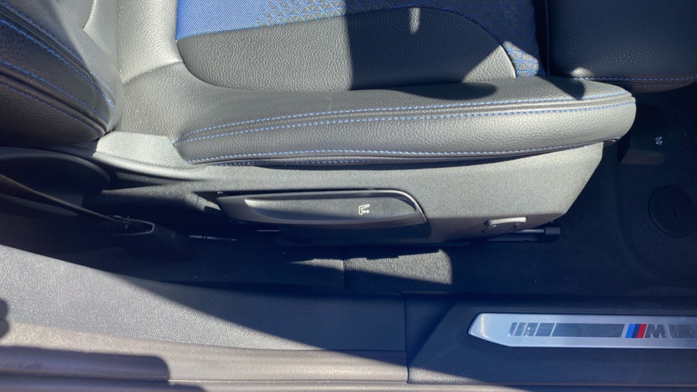 BMW 1 Series 118d M Sport 5dr Diesel Hatchback - Image 38