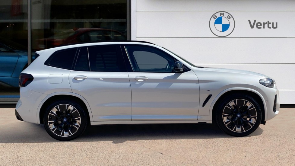 BMW iX3 210kW M Sport Pro 80kWh 5dr Auto Electric Estate - Image 3