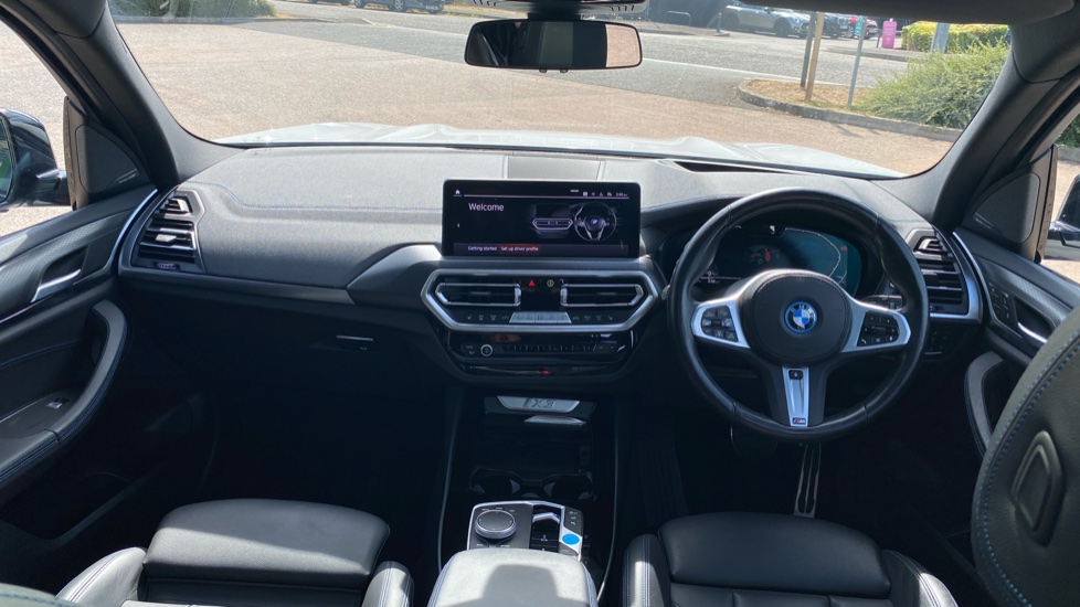 BMW iX3 210kW M Sport Pro 80kWh 5dr Auto Electric Estate - Image 4