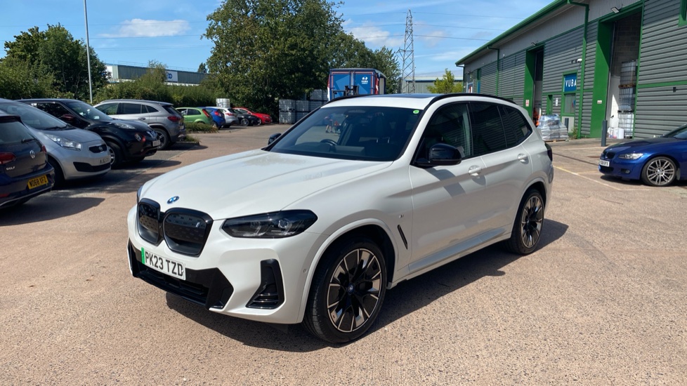 BMW iX3 210kW M Sport Pro 80kWh 5dr Auto Electric Estate - Image 25