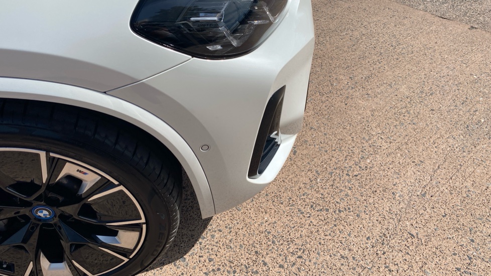 BMW iX3 210kW M Sport Pro 80kWh 5dr Auto Electric Estate - Image 28