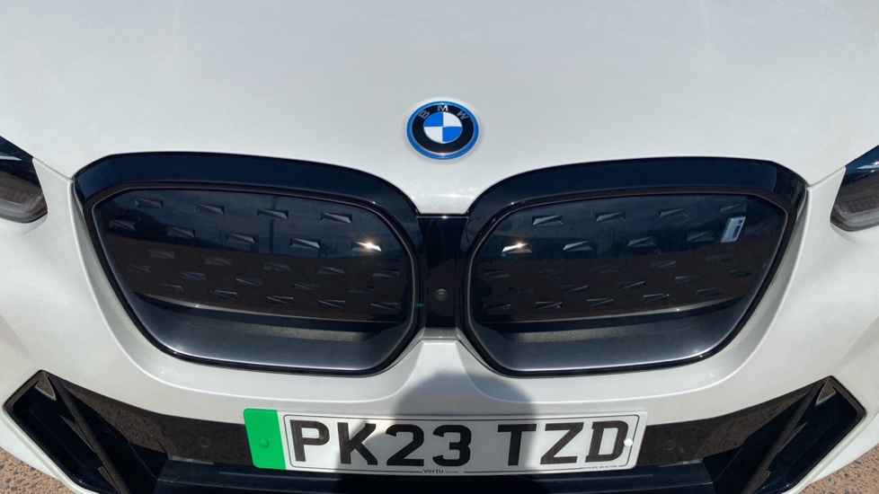 BMW iX3 210kW M Sport Pro 80kWh 5dr Auto Electric Estate - Image 29